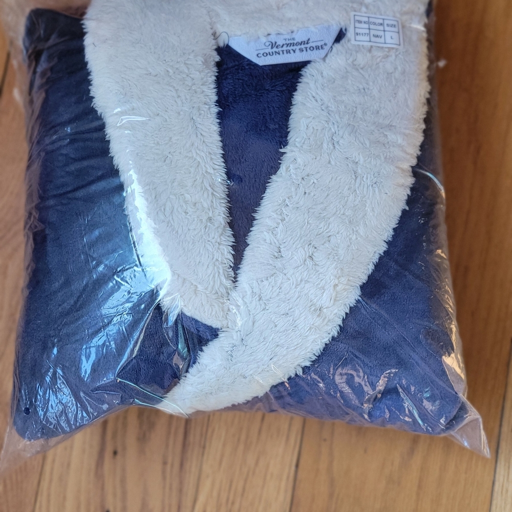 Vermont Country Store Men's Ultra-Plush Fleece Wrap Robe Size Large